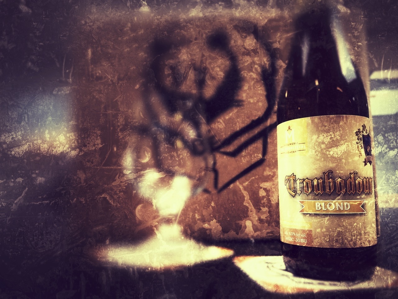 Troubadour Blond